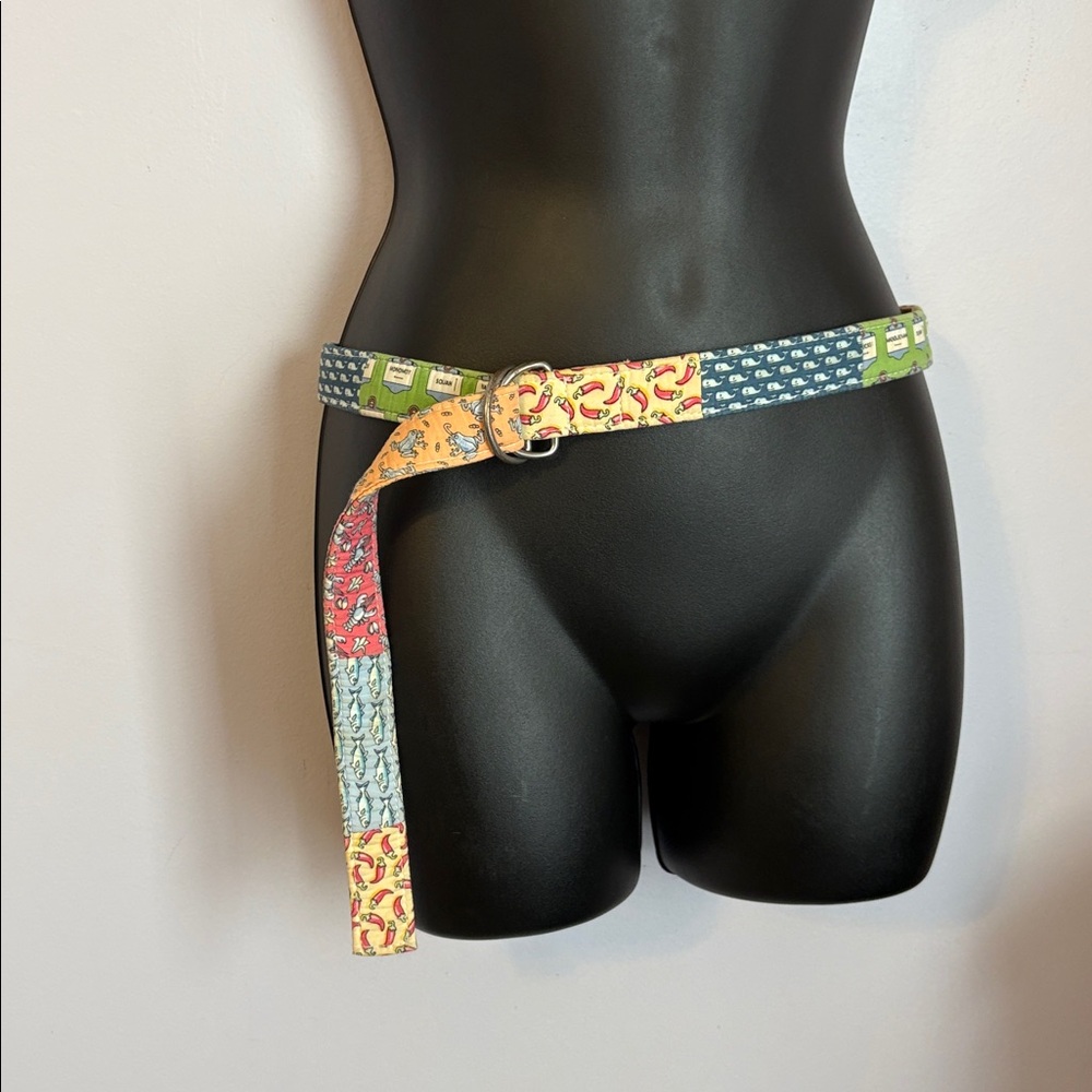 Vineyard Vines Patchwork Patterns Fabric Belt Siz… - image 1